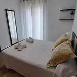 Maria Cristina Con Parking Privado Gratis Διαμέρισμα *