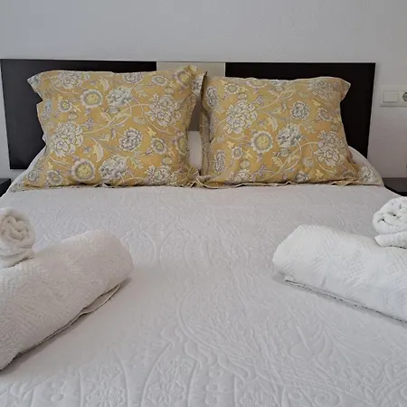 Apartamentos Maria Cristina Con Parking Privado Gratis * Cordoba