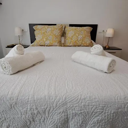 Apartment Apartamentos Maria Cristina Con Parking Privado Gratis