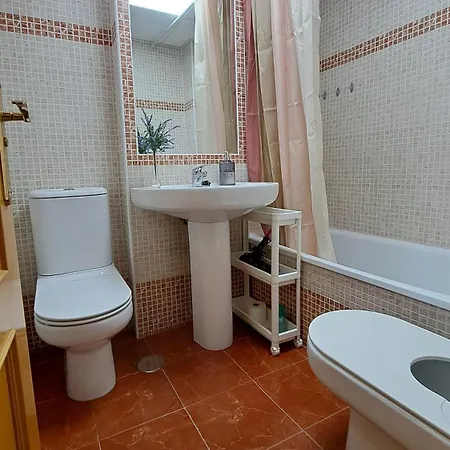 Apartamentos Maria Cristina Con Parking Privado Gratis *