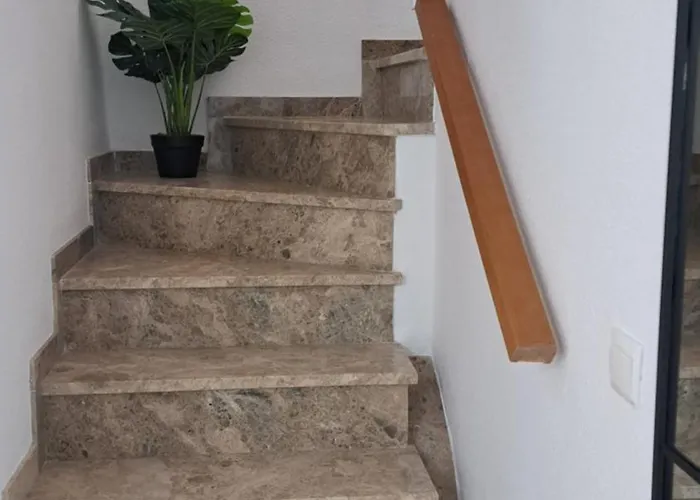 Apartamentos Maria Cristina Con Parking Privado Gratis Apartment