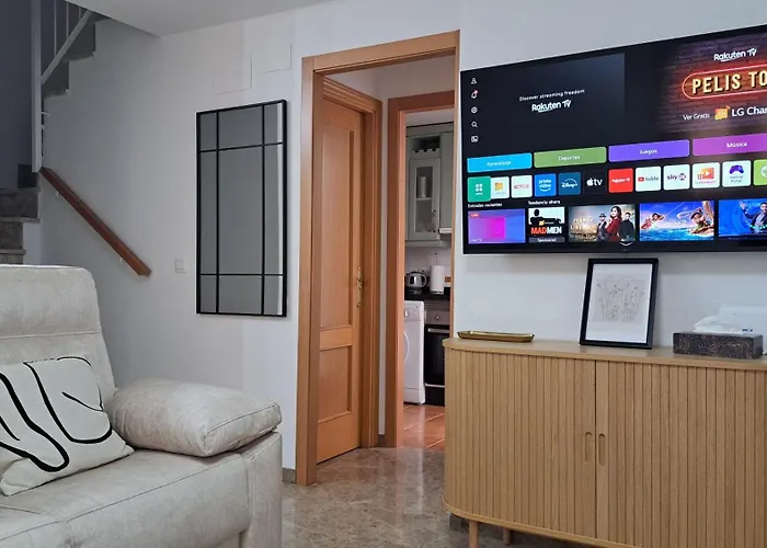 Apartamentos Maria Cristina Con Parking Privado Gratis *