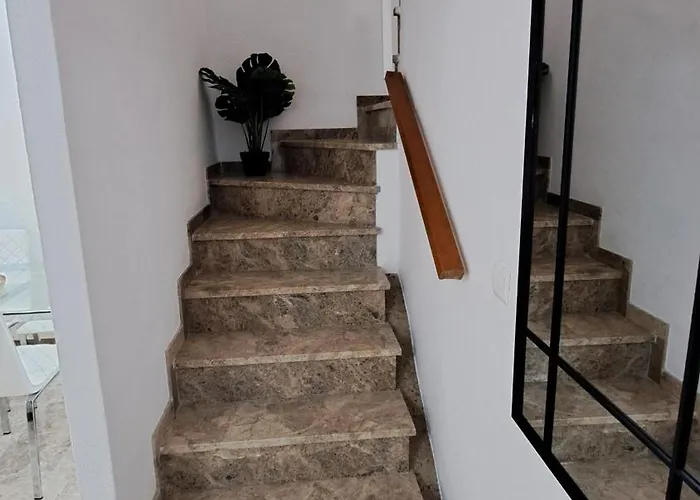 Daire Maria Cristina Con Parking Privado Gratis