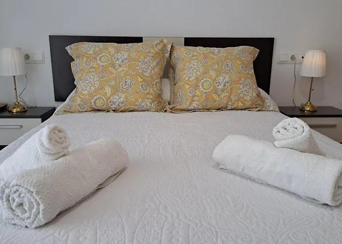 Apartamentos Maria Cristina Con Parking Privado Gratis * Córdoba