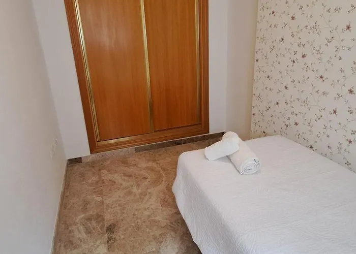 Apartamentos Maria Cristina Con Parking Privado Gratis * Córdoba
